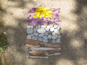 Art made with rocks and leaves