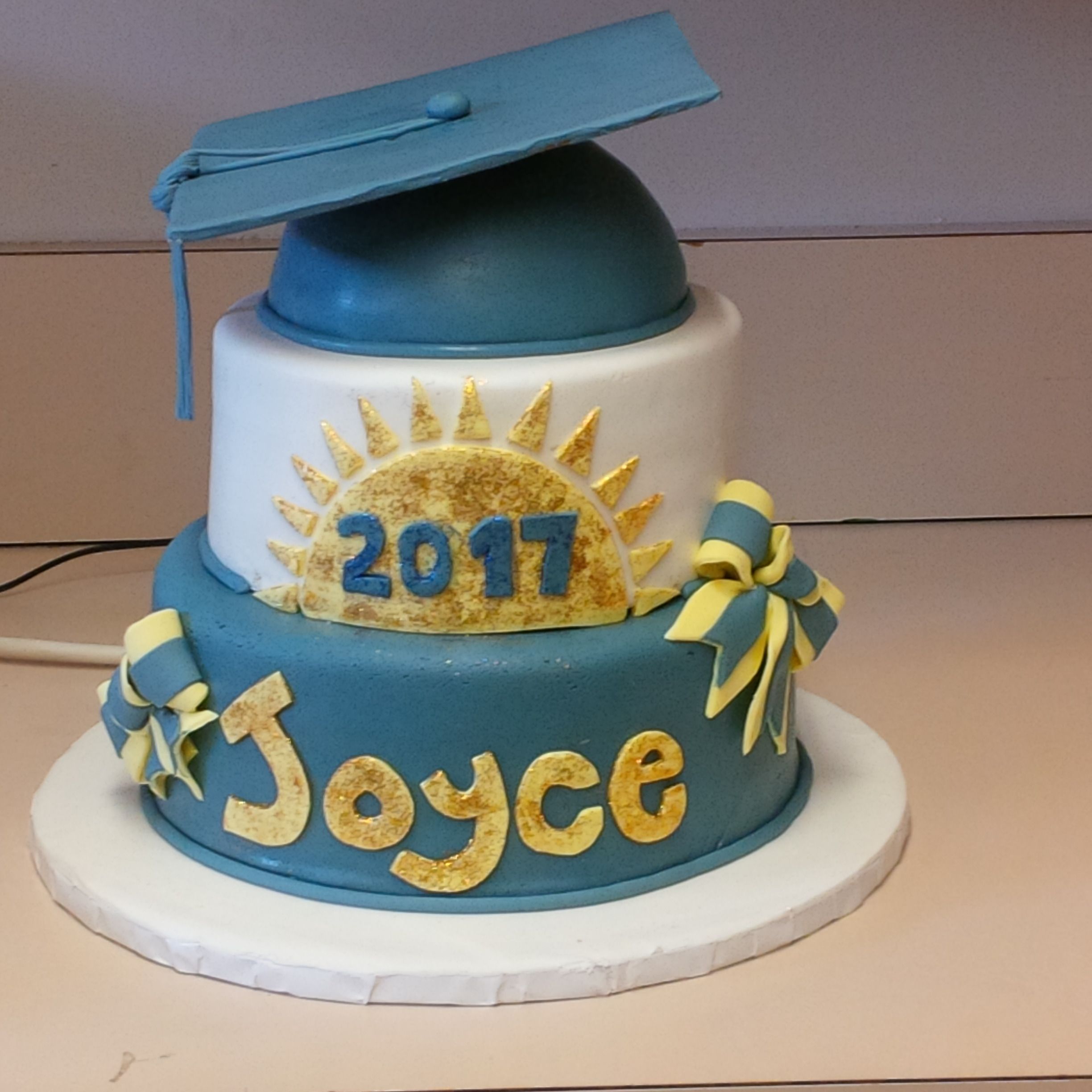 Picture of graduation cake