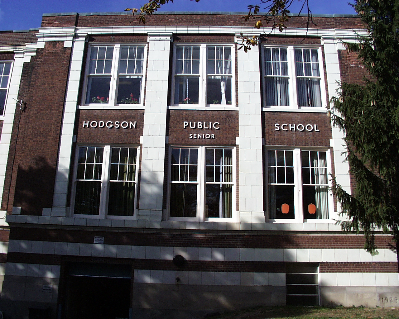 Hodgson Middle School Photo