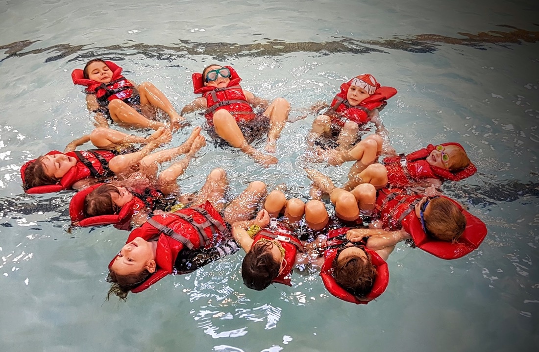 Grade 1 - 8 students have regular Swim Lessons at the Annette Community Centre.  Open Gallery