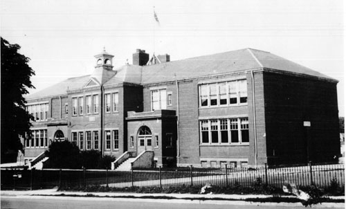 Front view of Norway Junior public school in the old day