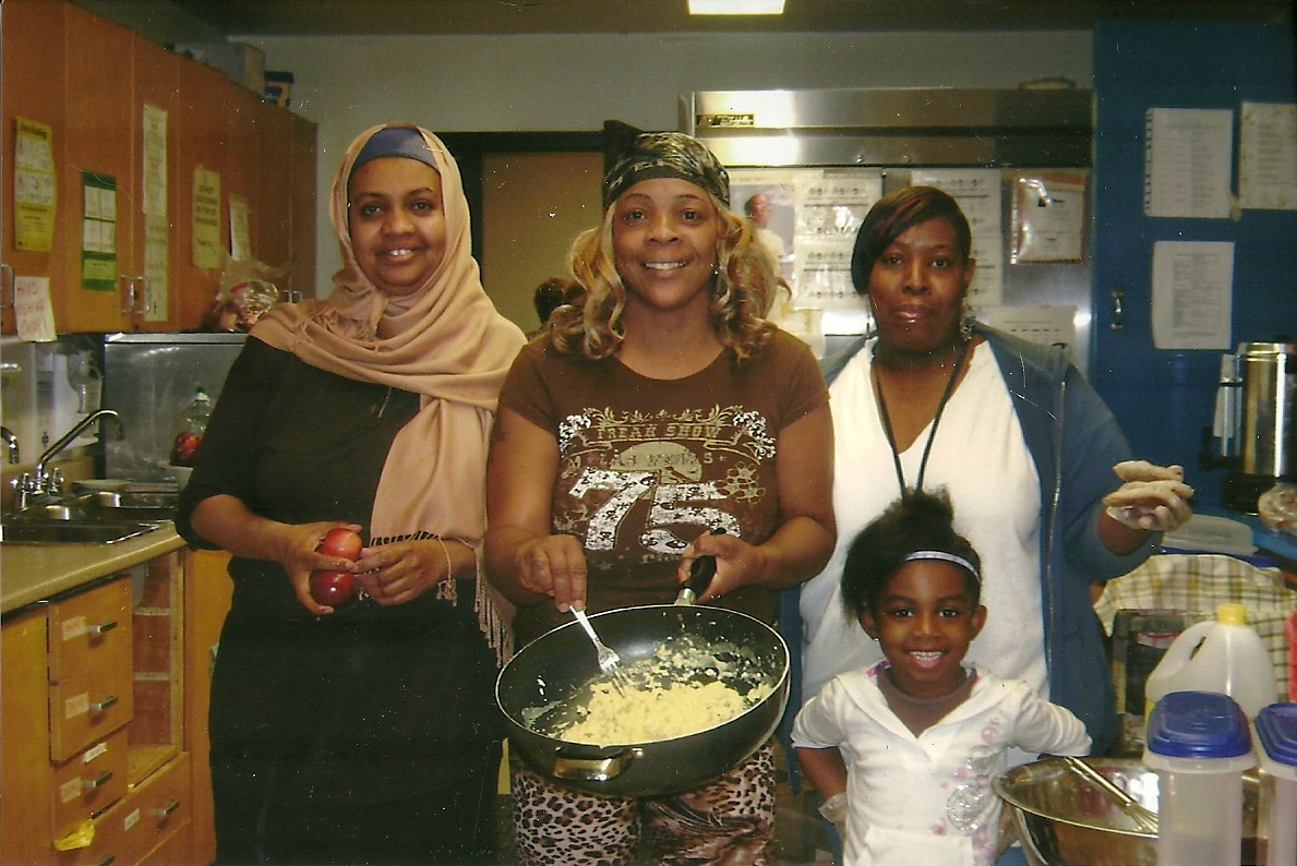 students' mom cook for students
